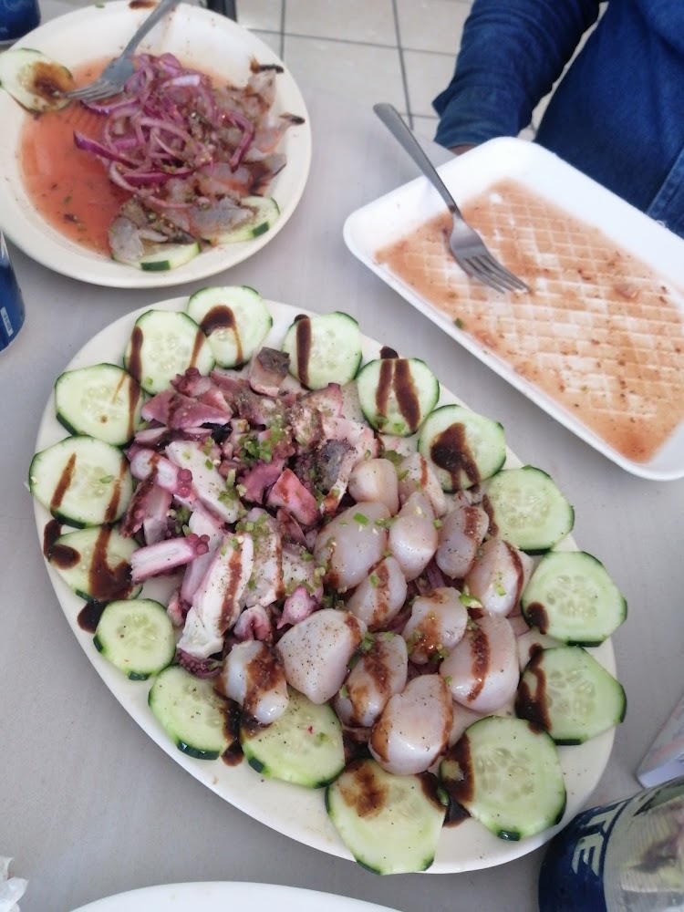 Mariscos 2 amigos
