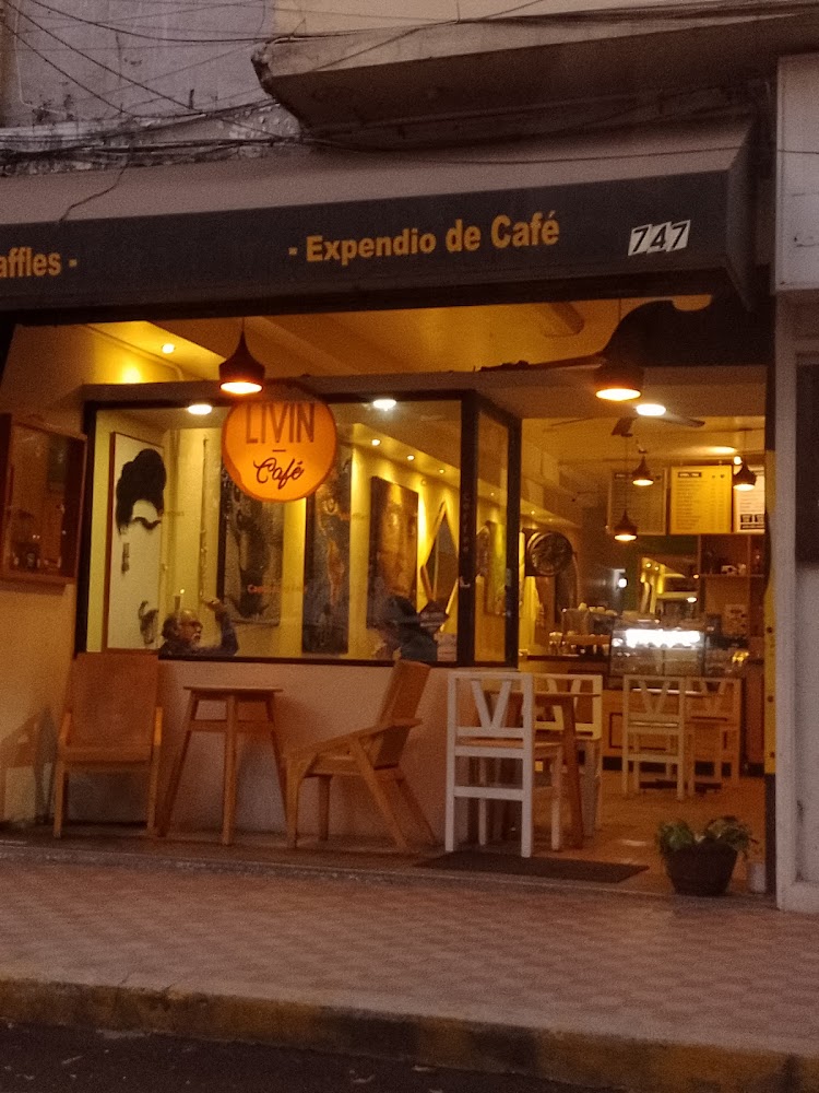Livin Café