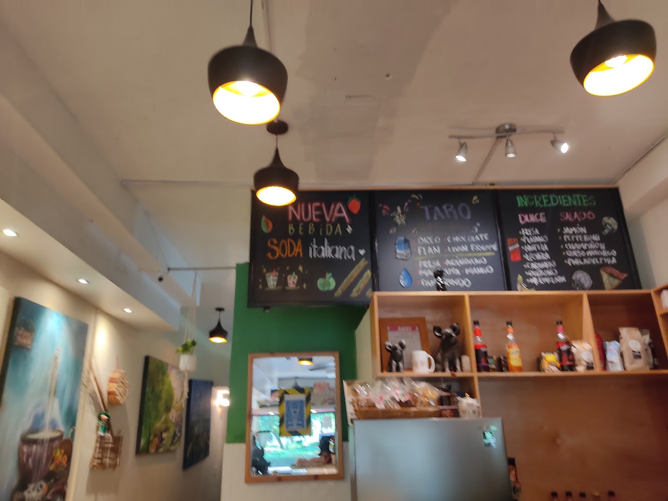 Livin Café