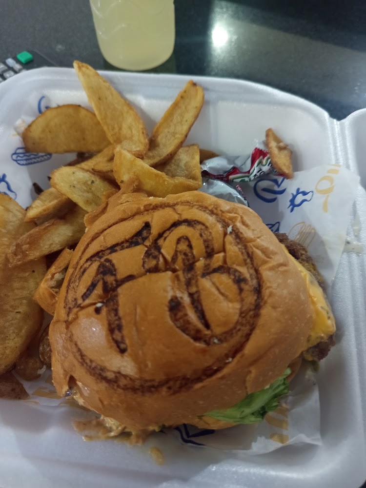Farm Burger Plaza Malecon