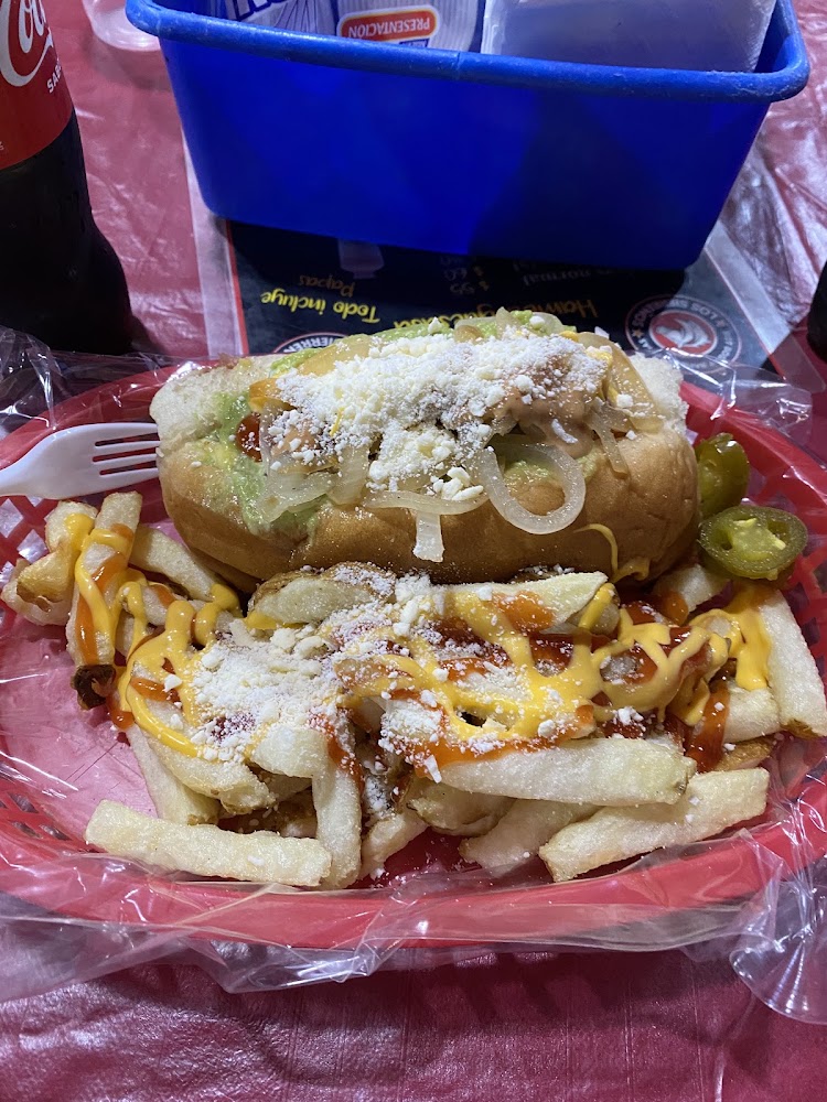 Hot Dogs Los Sierreños