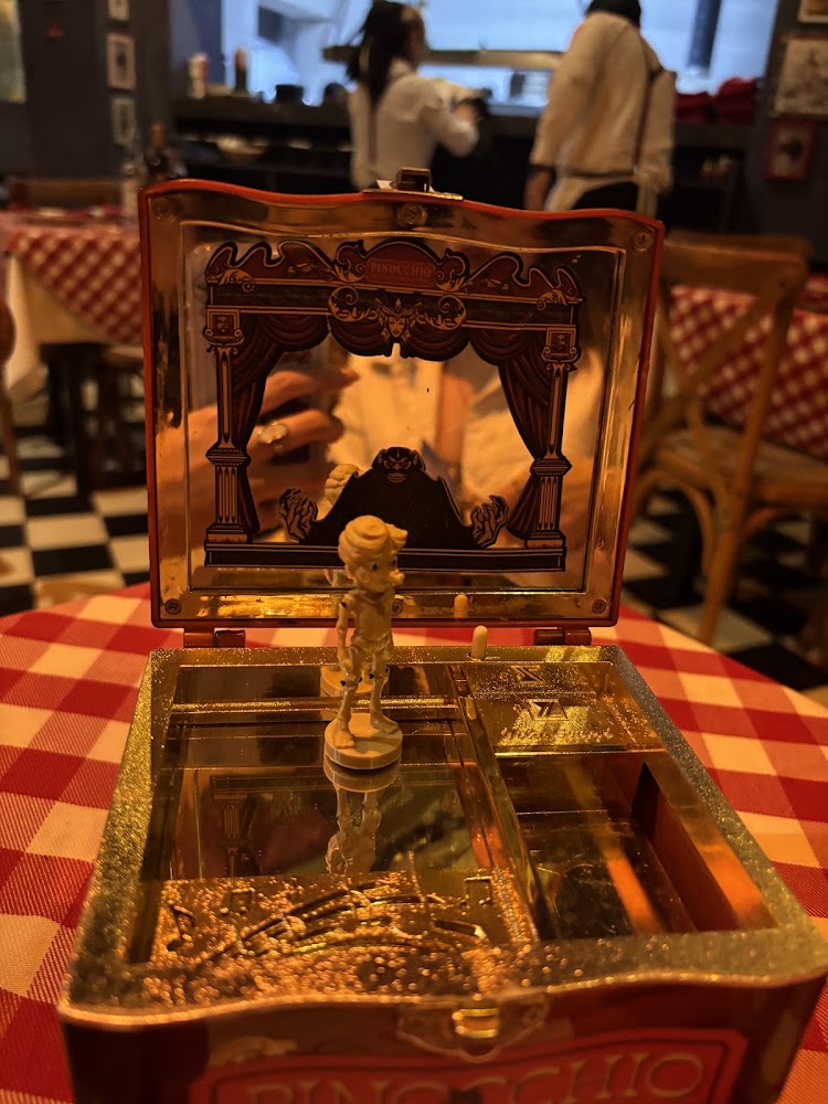 PINOCCHIO - Pedro Moreno