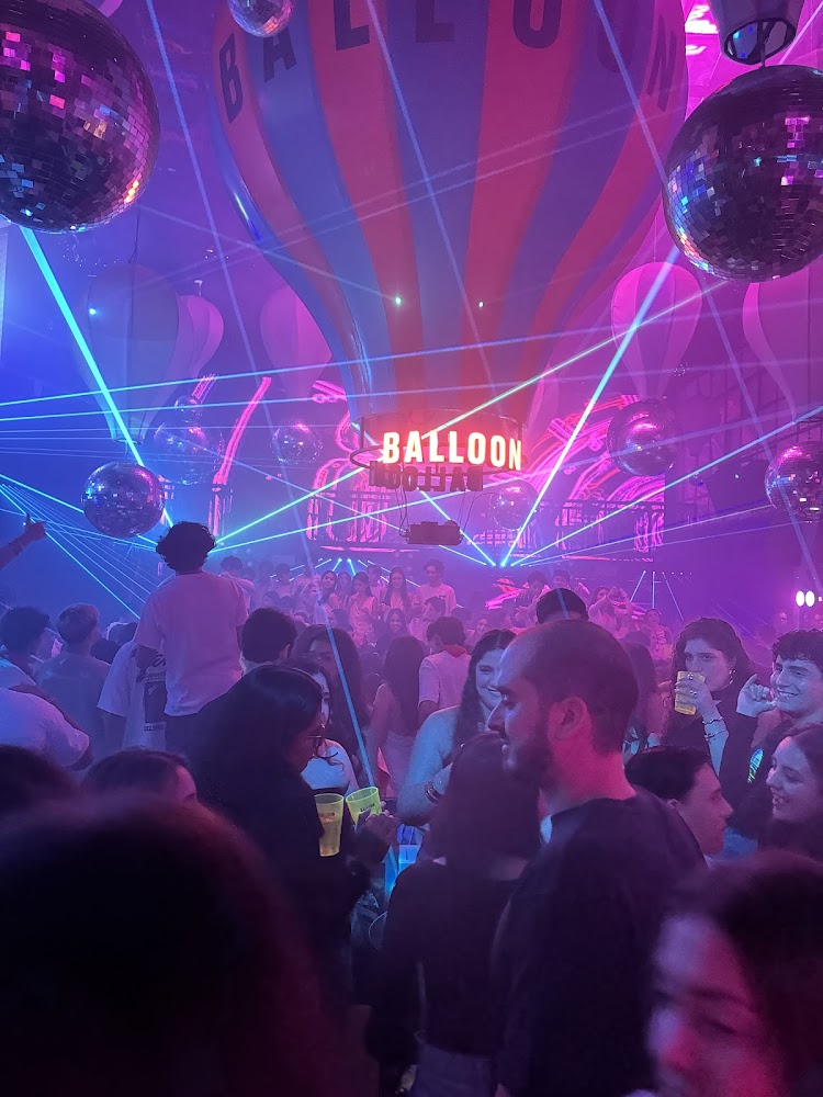 Balloon Disco