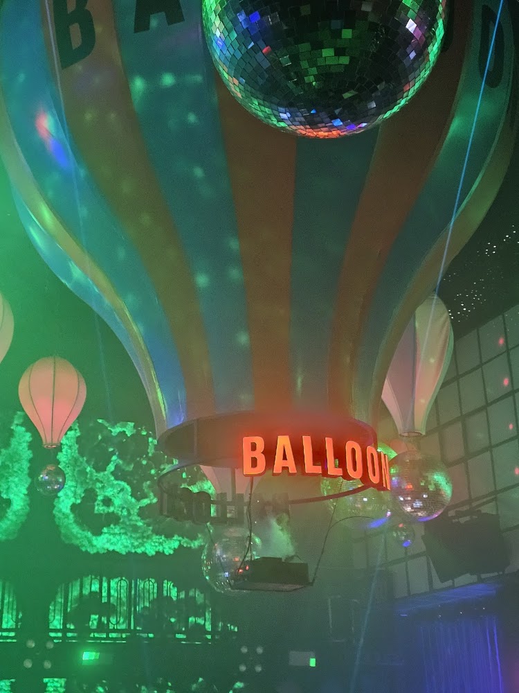 Balloon Disco