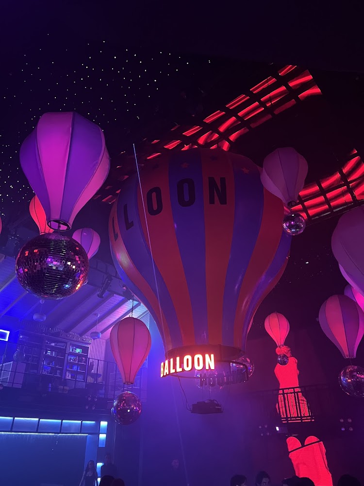 Balloon Disco