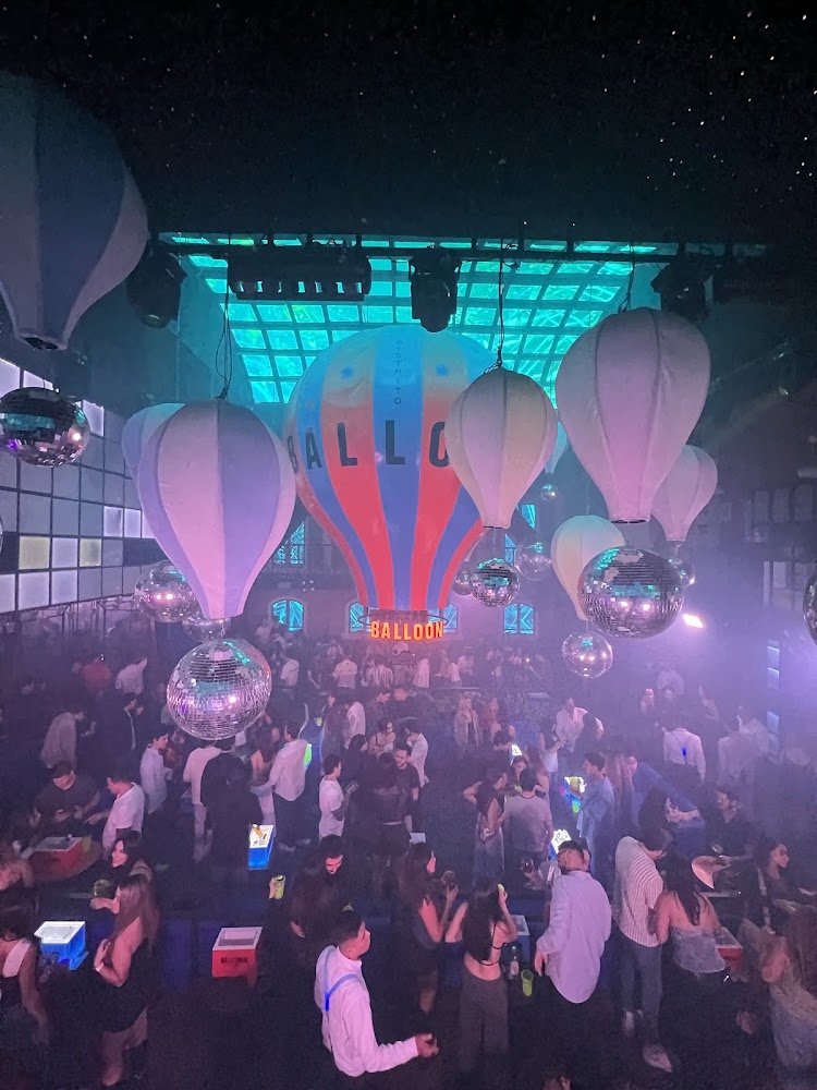 Balloon Disco
