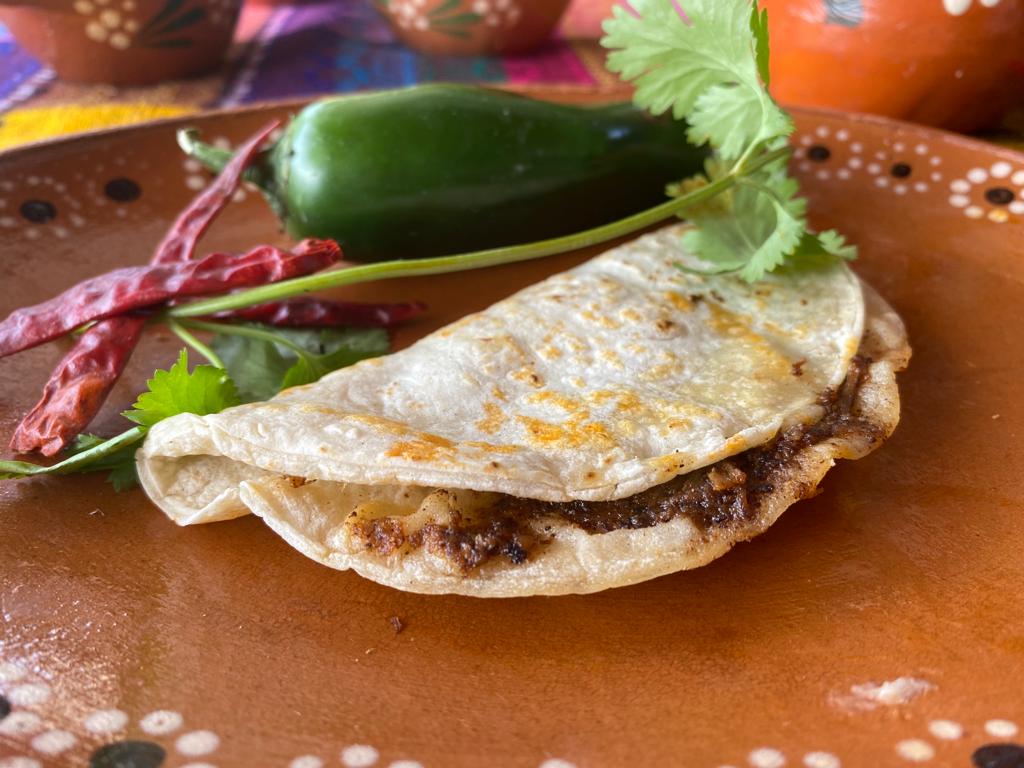 El Charro Sinaloense Tacos de Birria y más (por la mañana)