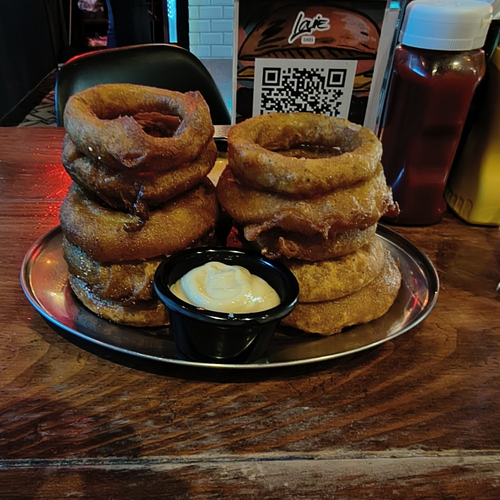 Louie Burger Americana