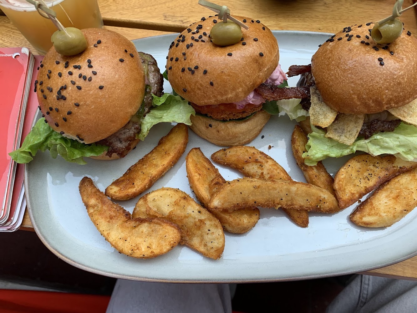 Allin Burgers