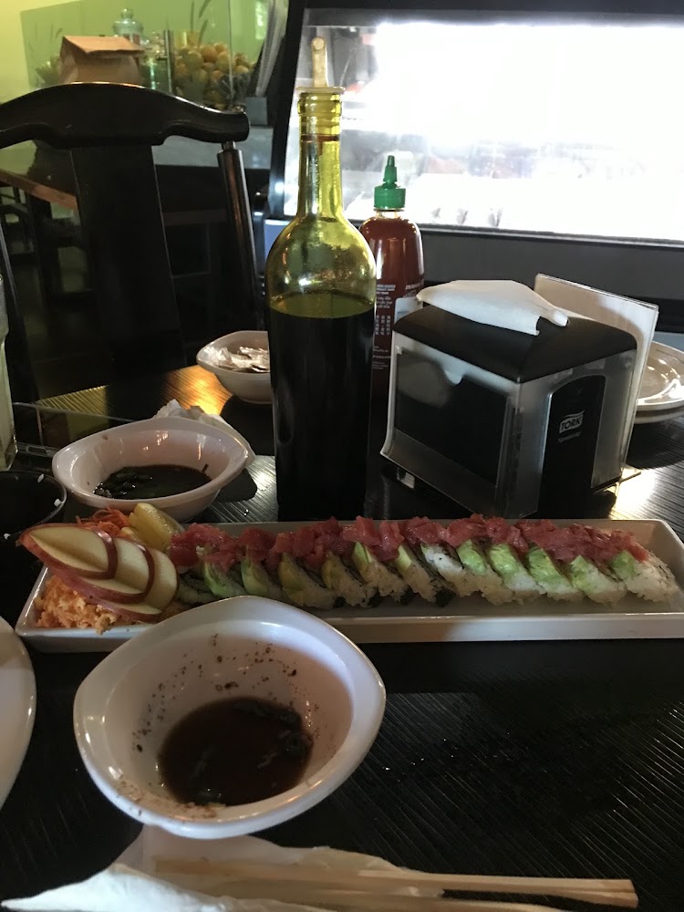 Tomo Open Kitchen