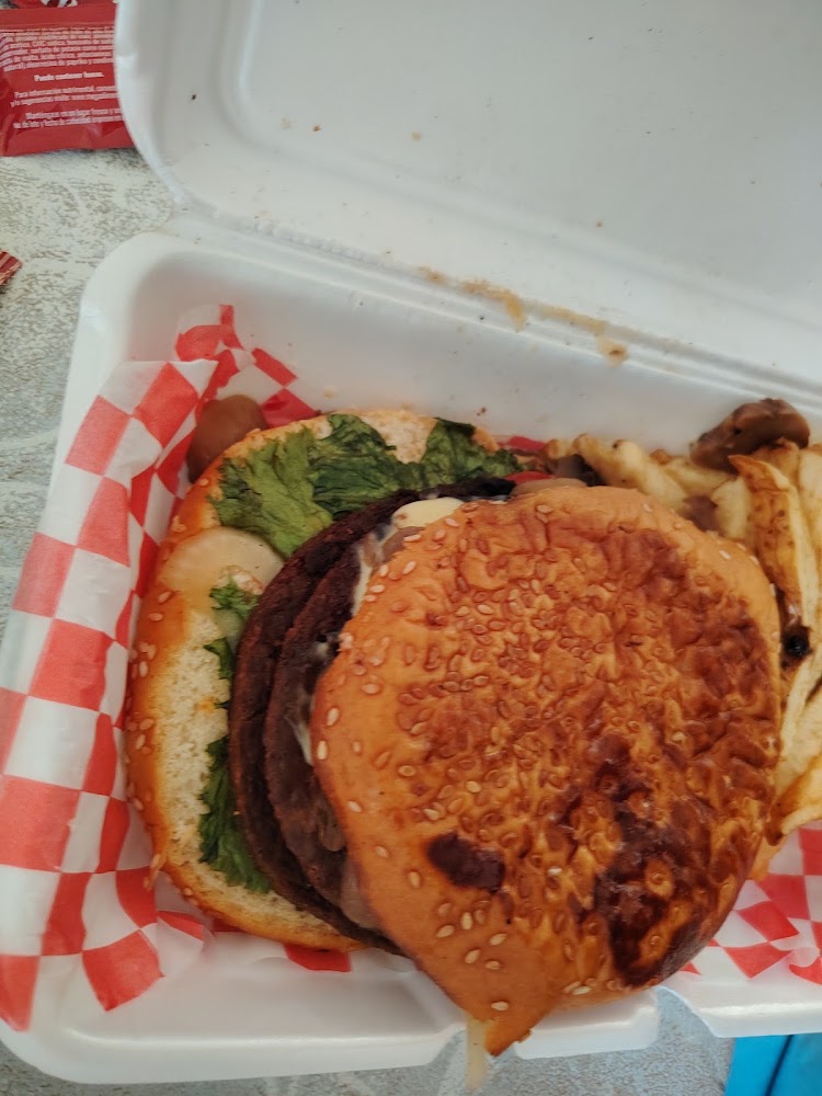 LA CACHONDA" Hot Dogs Y Hamburguesas"