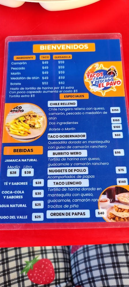 Tacos de camaron y pescado el pavo