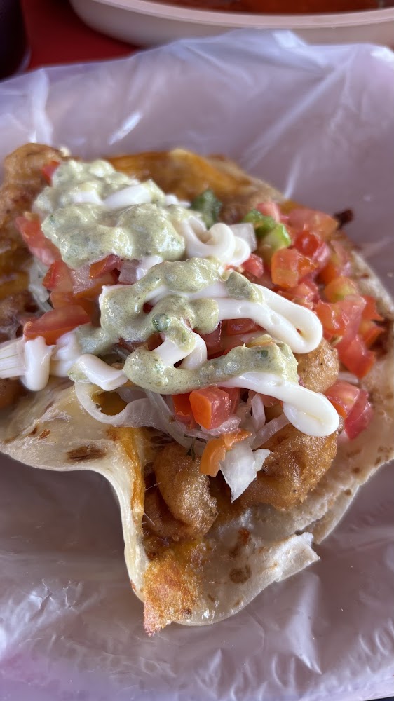 Tacos de camaron y pescado el pavo