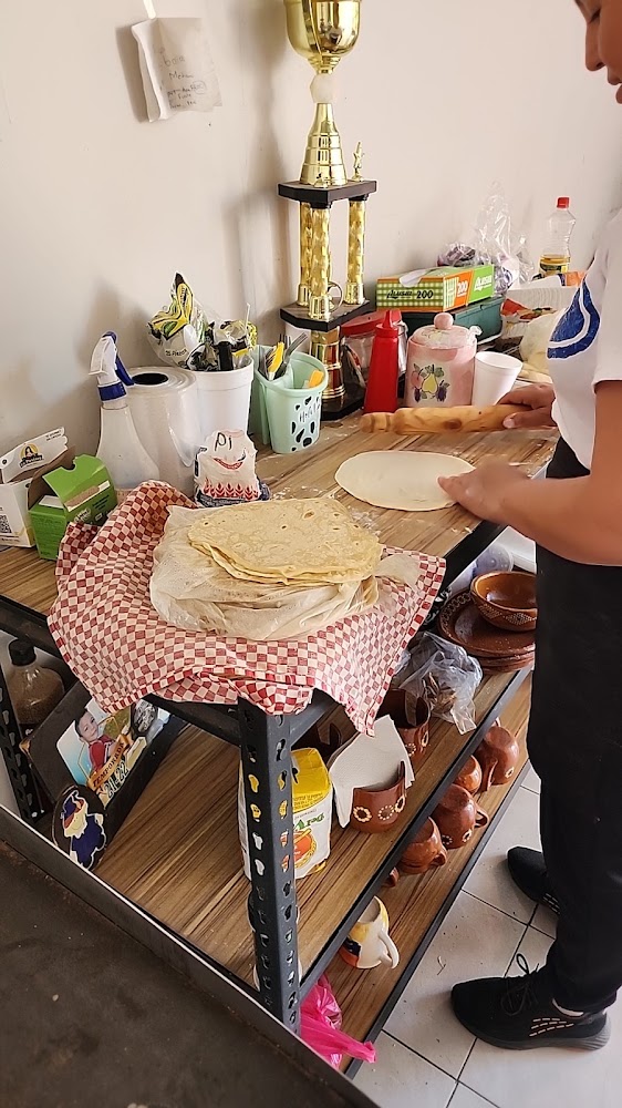 Tacos de Adobada el Yuca
