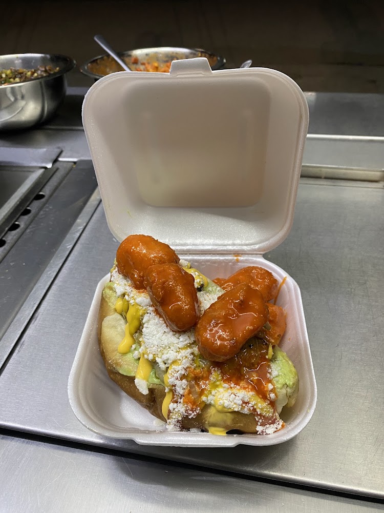 Los Owen Hotdogs, Hamburguesas y Boneless