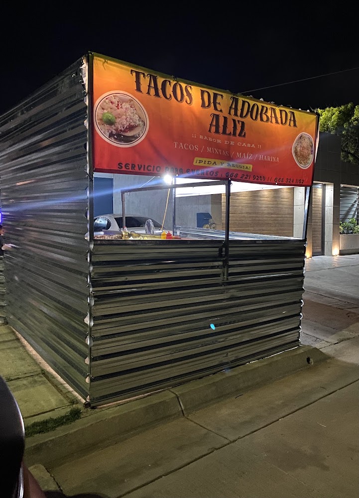 Tacos de Adobada Aliz