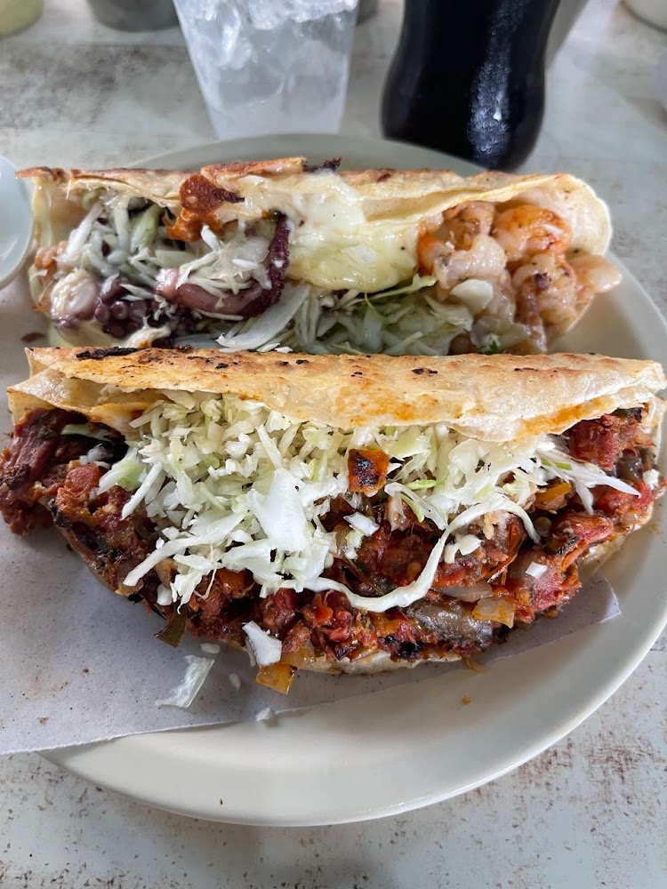 Tacos de Mariscos El Gordo