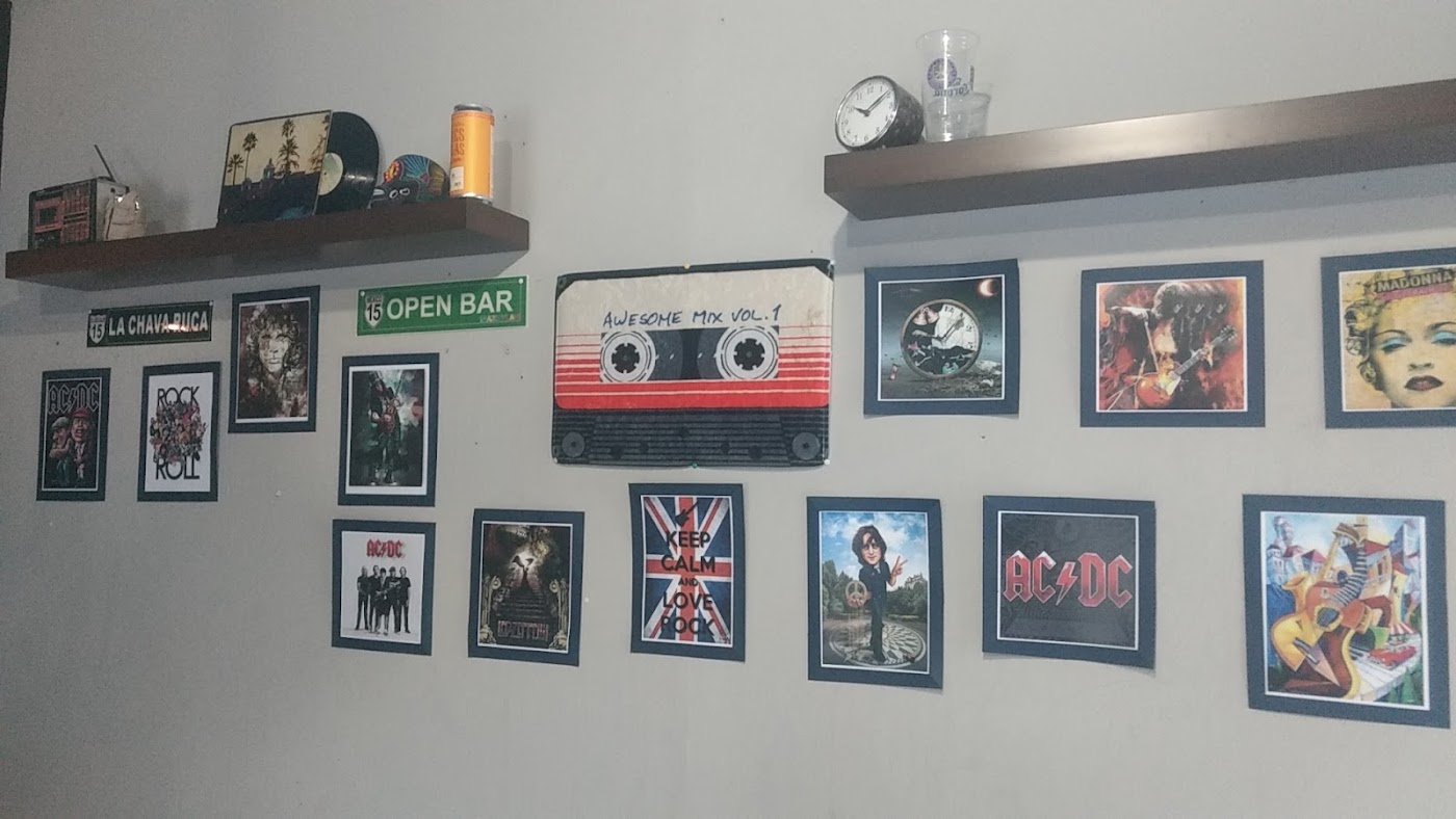 La Rockola Bar