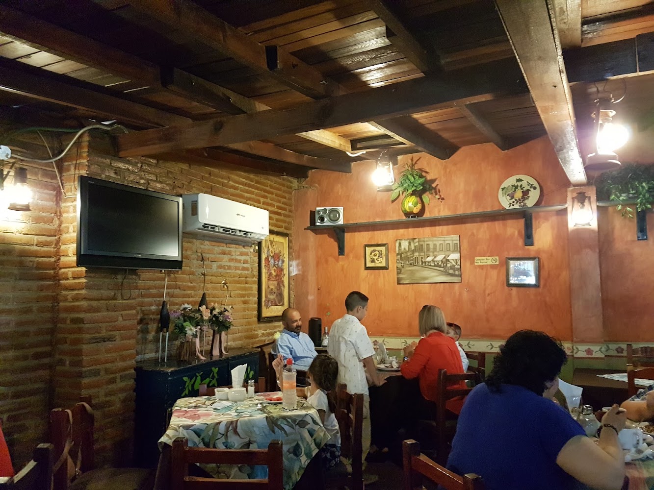 Las Marías Resta