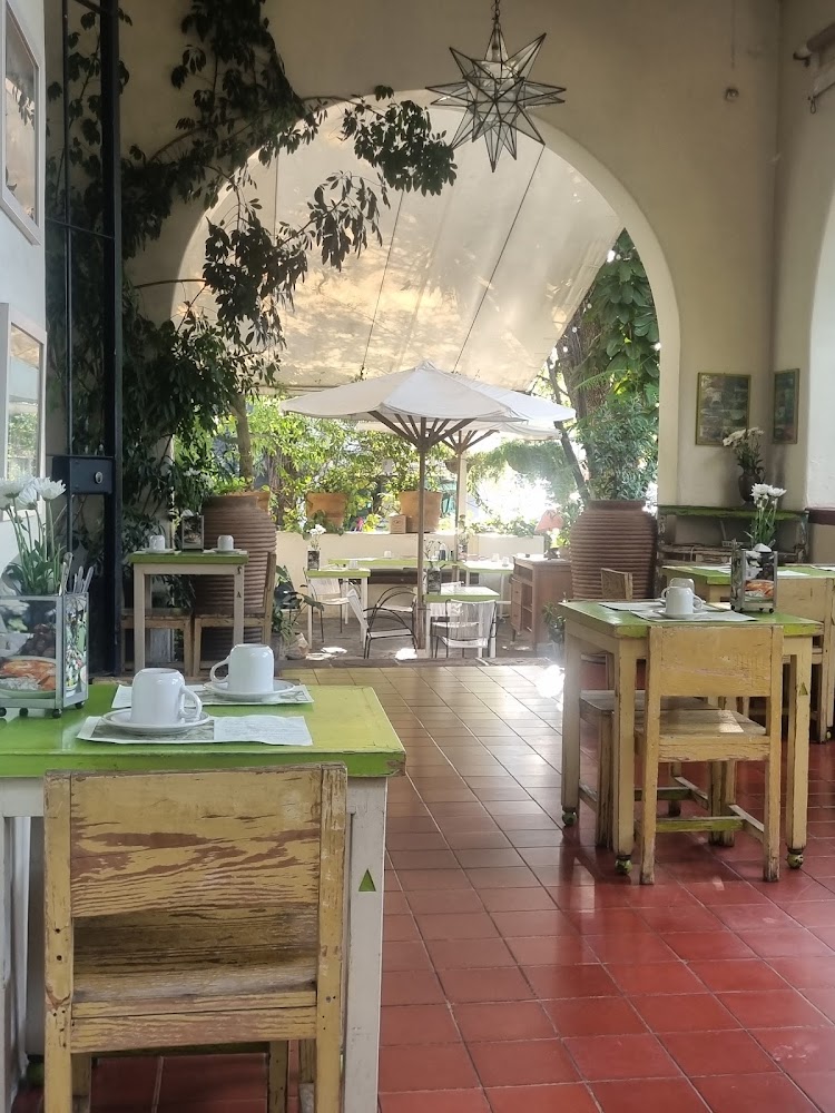Los Arrayanes Café