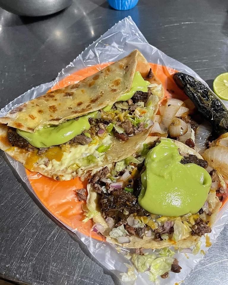 Tacos El Lobo