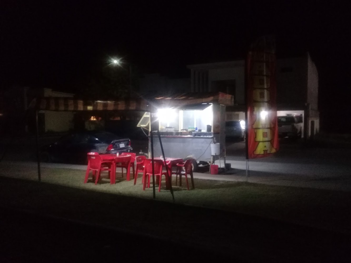 EL TACOCHI tacos de abodaba