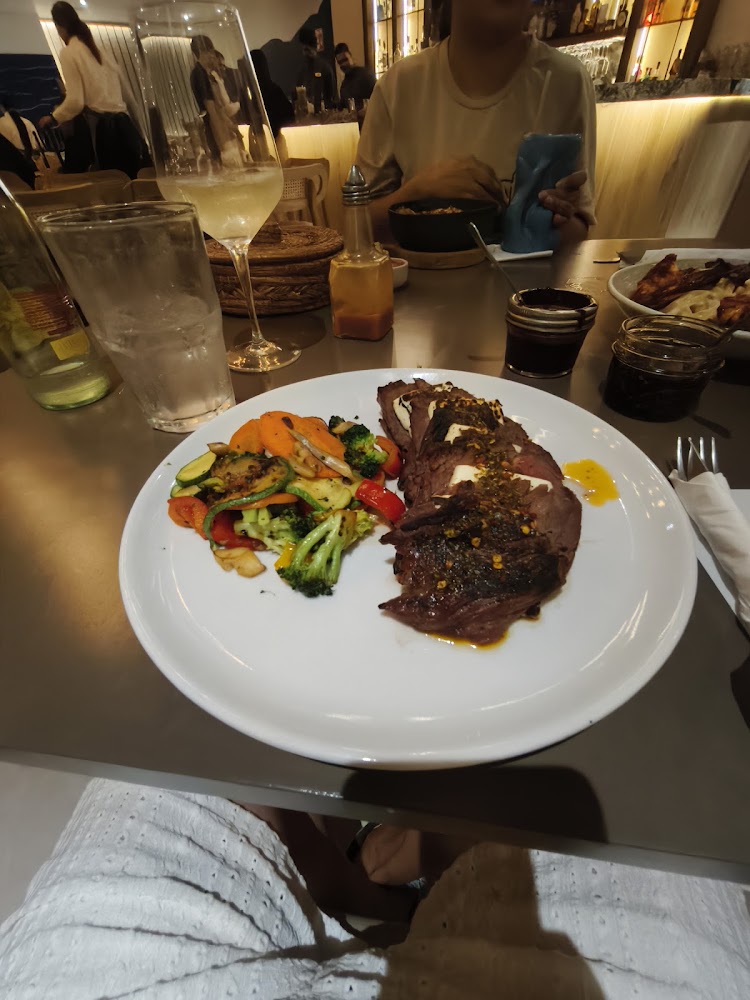 Yuzu Mar & Grill