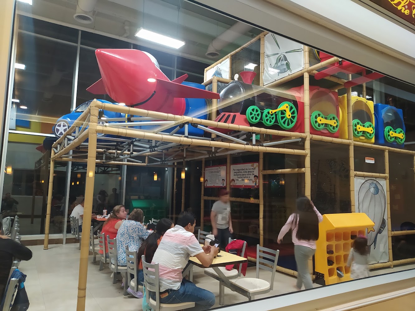 Carl's Jr. Gran Plaza