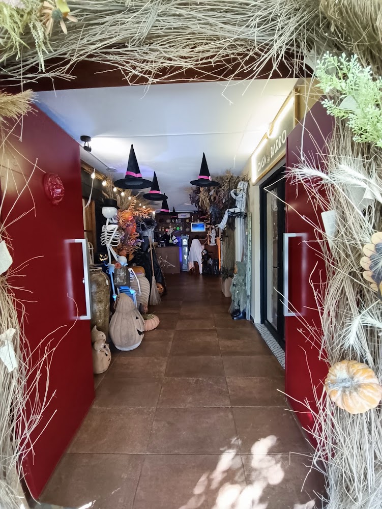 La Poule Café y Bistro