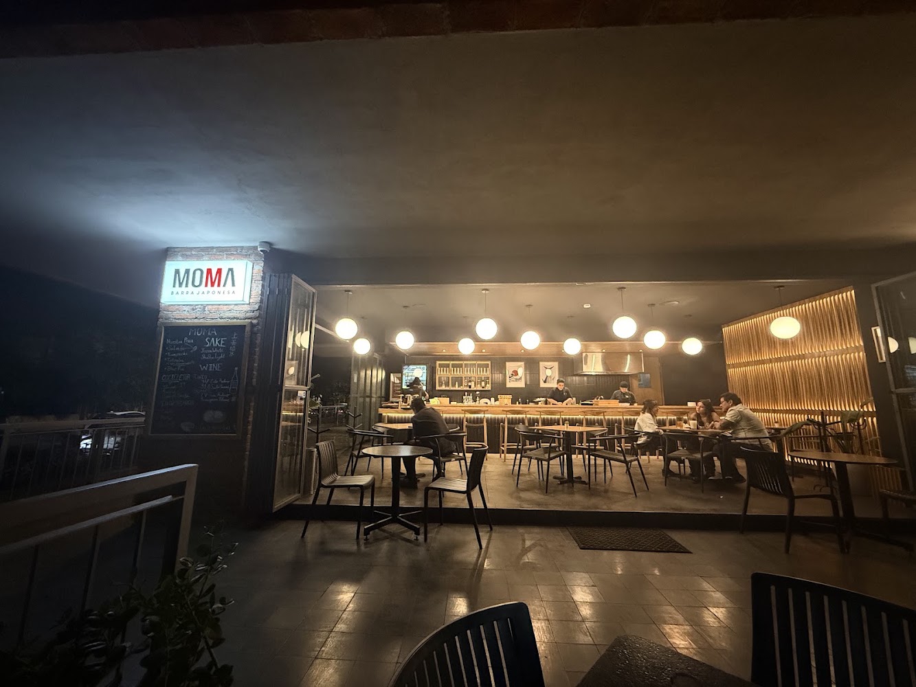 MOMA SUSHI GDL