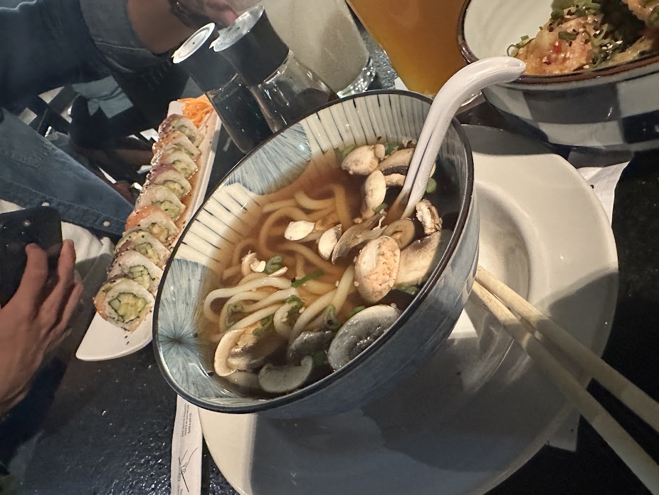 MOMA SUSHI GDL