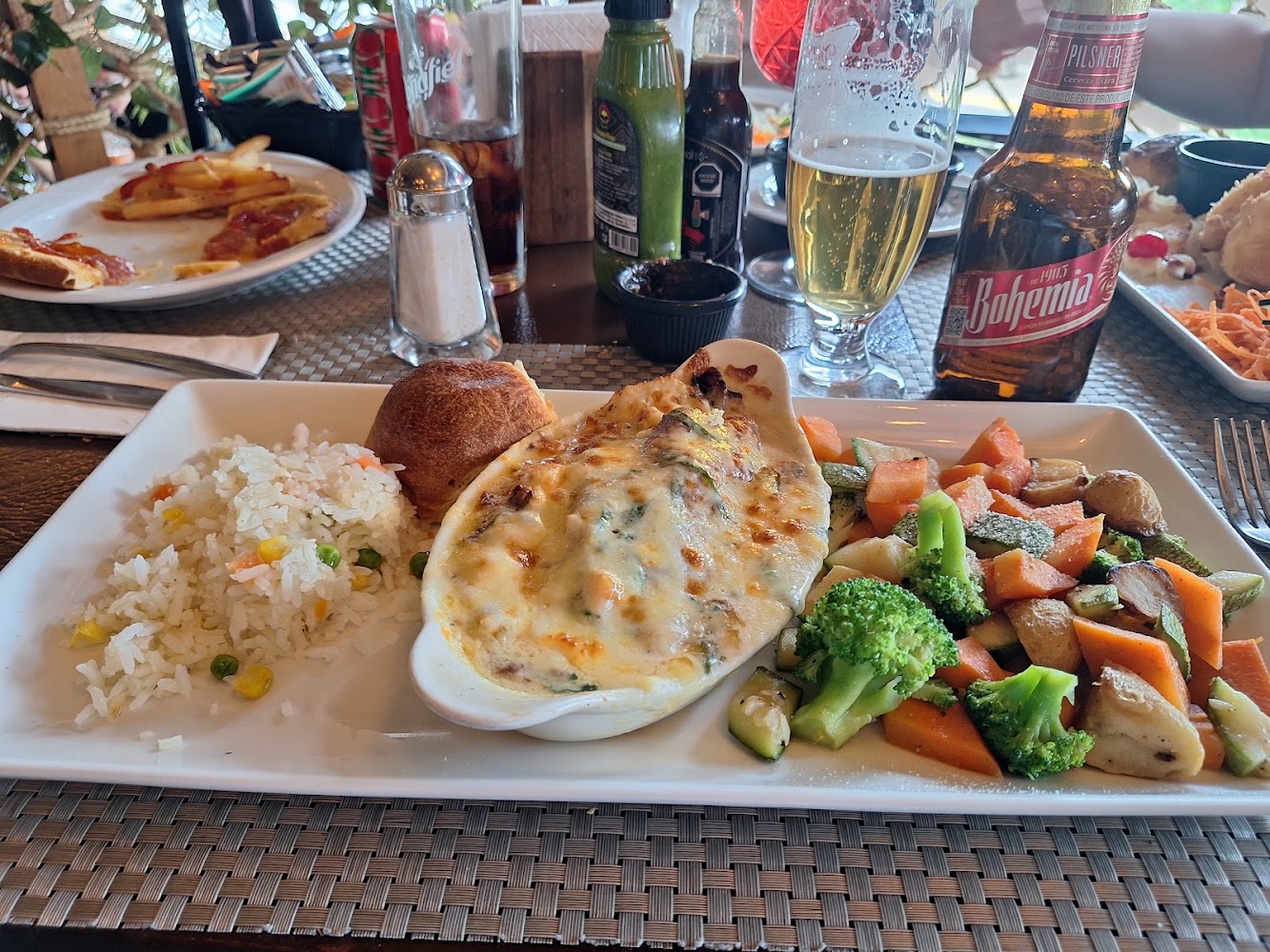 Restaurante Save Av. Patria