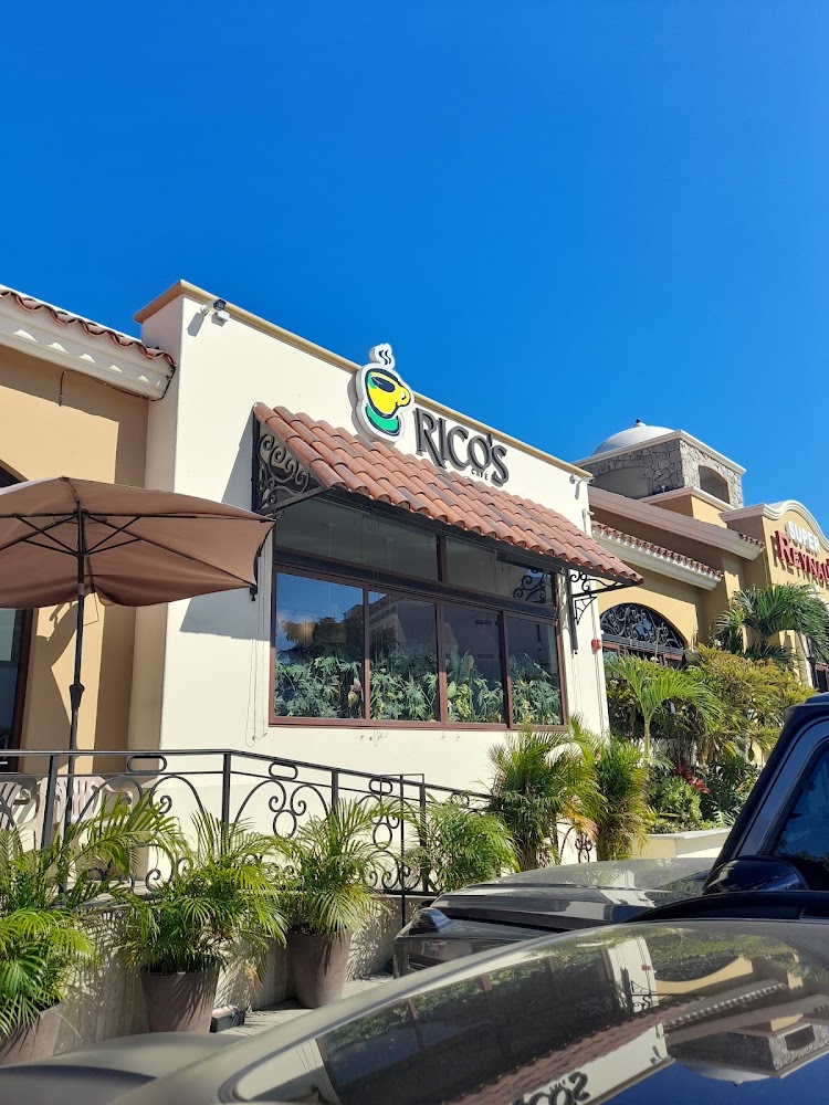 Rico's Café · Marina