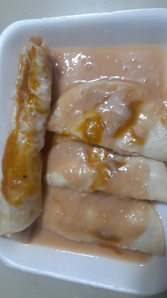 Tacos a Vapor y Nachos Mami Finita
