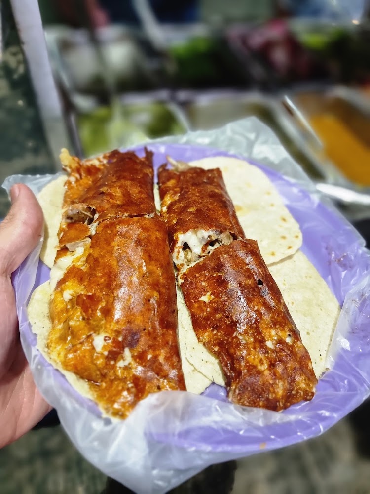Tacos El Güero · Taquiquesos