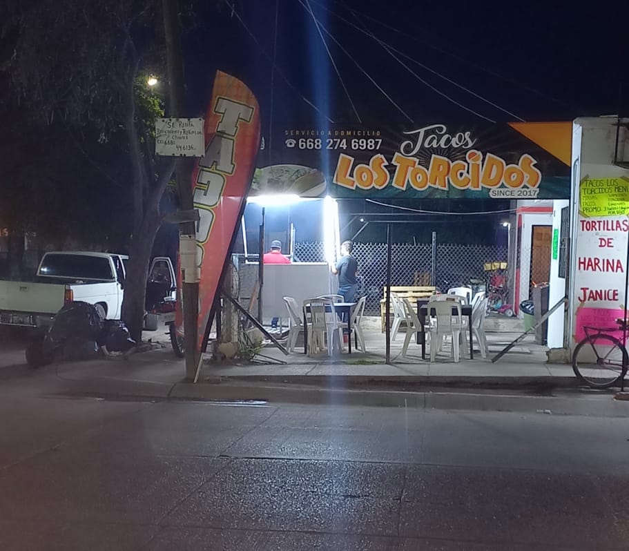 Tacos Los Torcidos