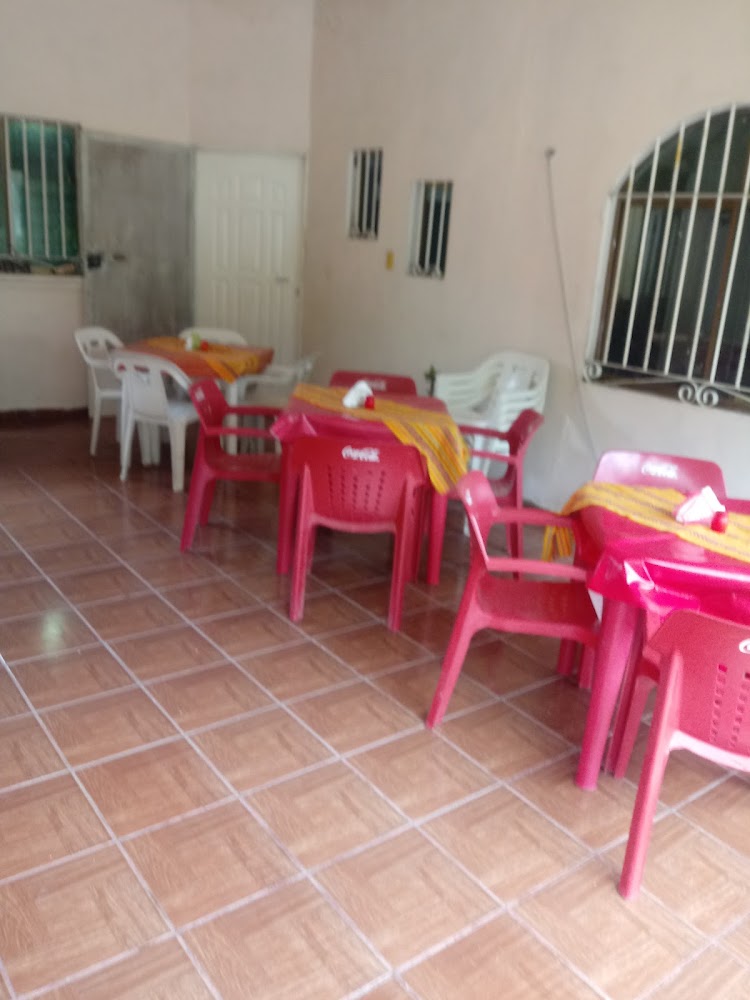 Birrieria y Cenaduria La Mexicana