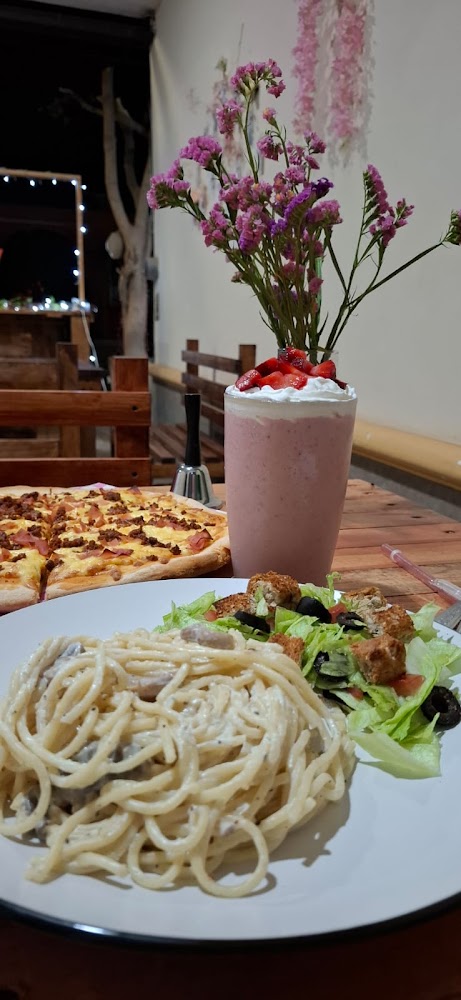 Marya de Luna Cafe