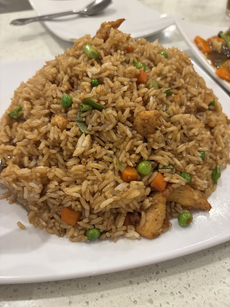 Restaurante Max Chinese Sushi Bar
