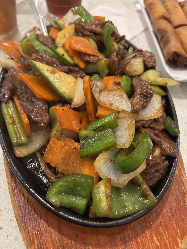 Restaurante Max Chinese Sushi Bar