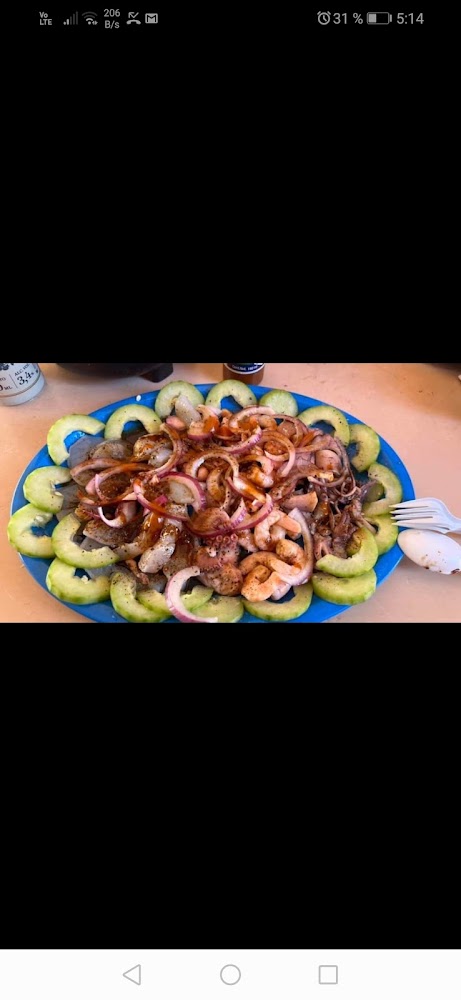 Clamatos y tostadas "EL Mingo"