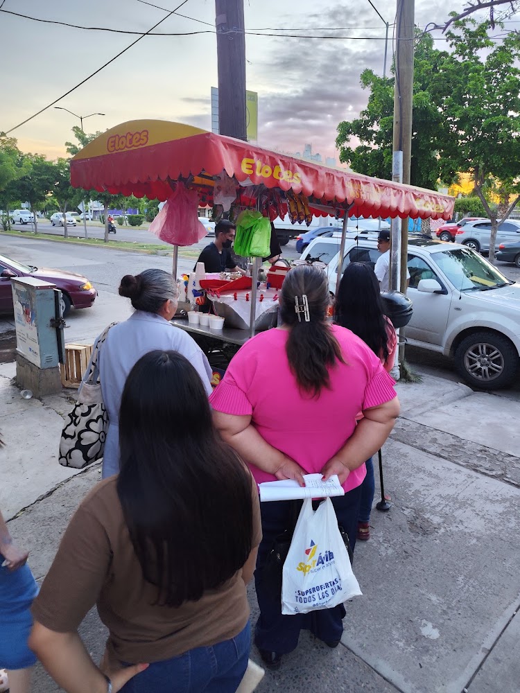 Elotes Miguelito Los del Seguro