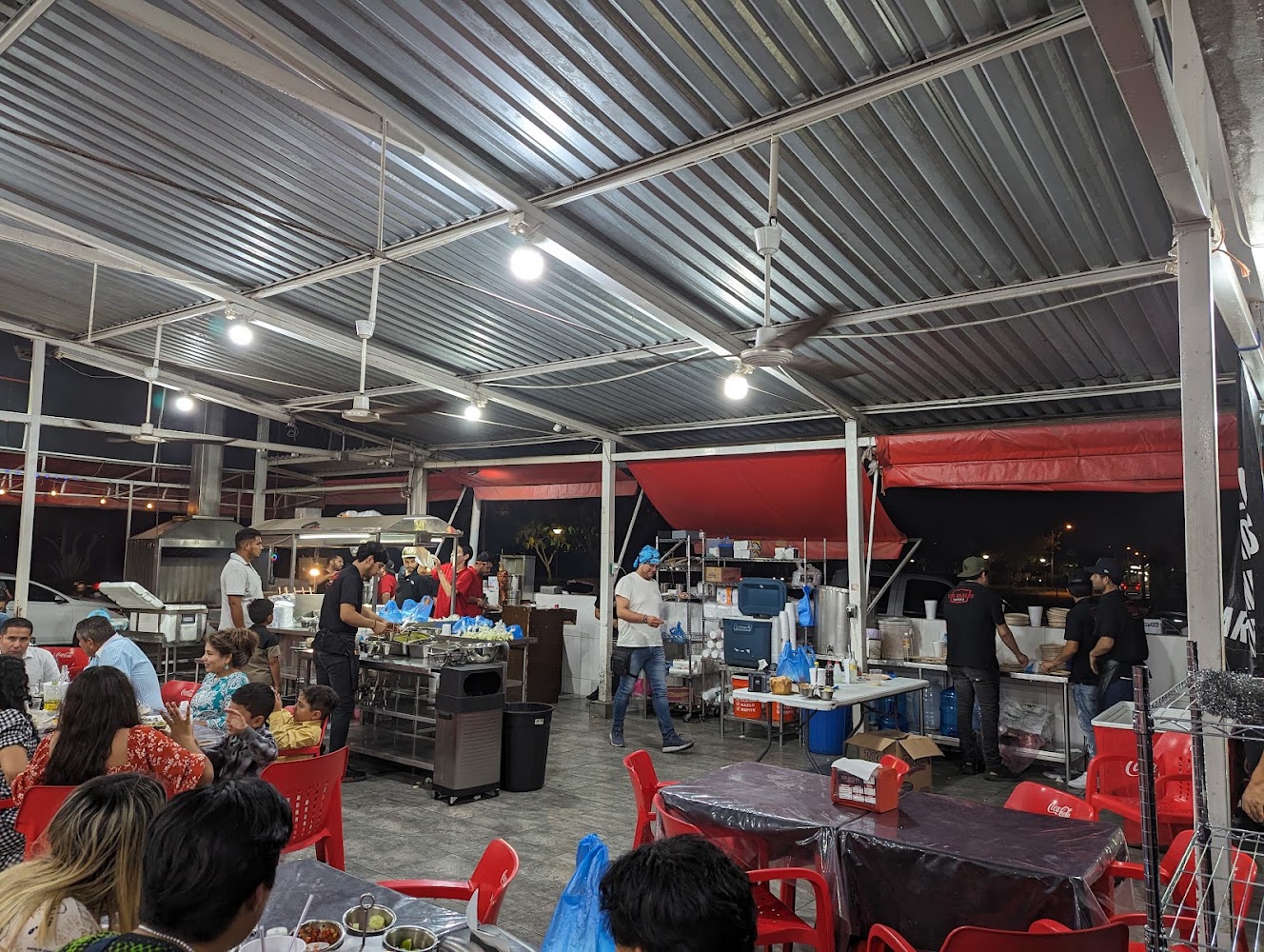 Taquería los Reales