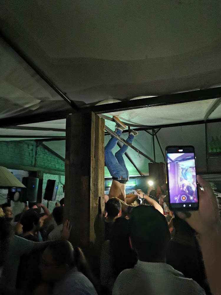 La Tarea Bar