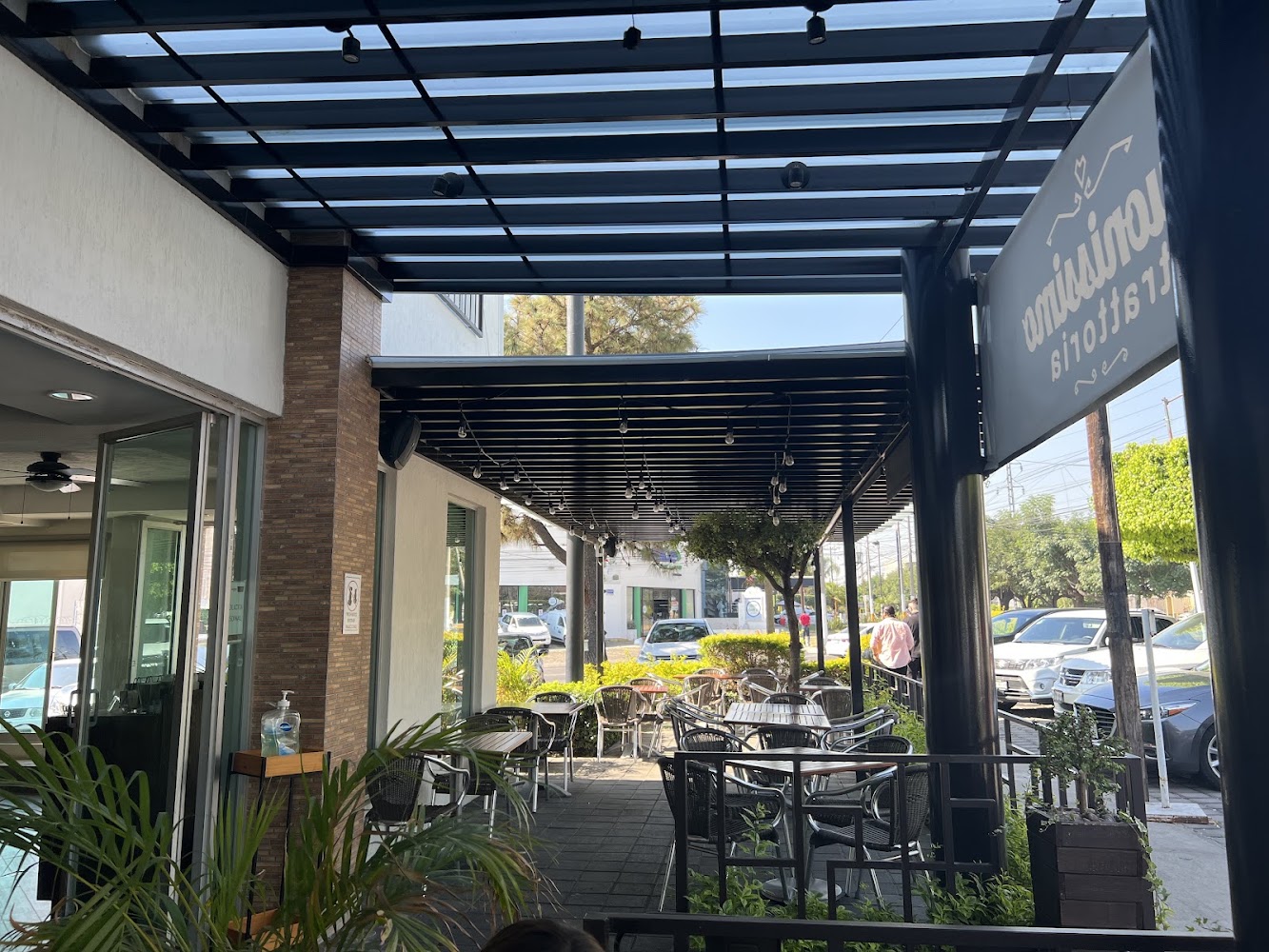 Buonissimo Trattoria y Gelato