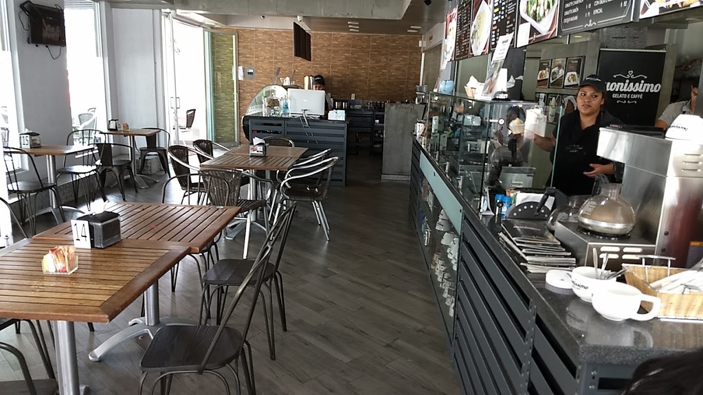 Buonissimo Trattoria y Gelato