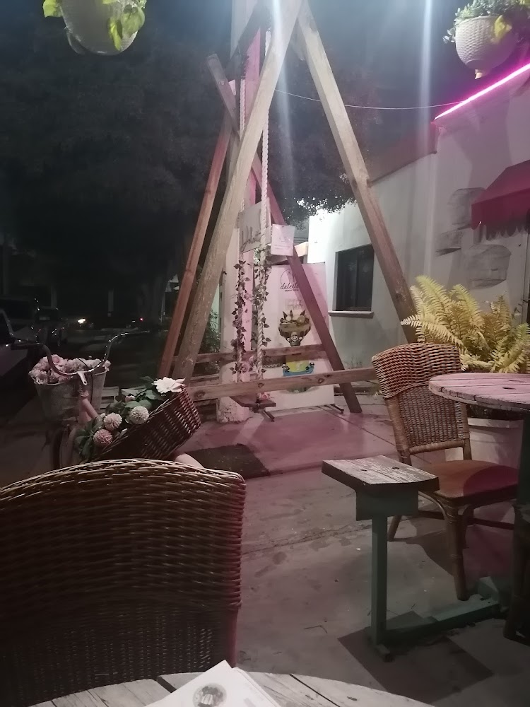 Deleitte Repostería y Café