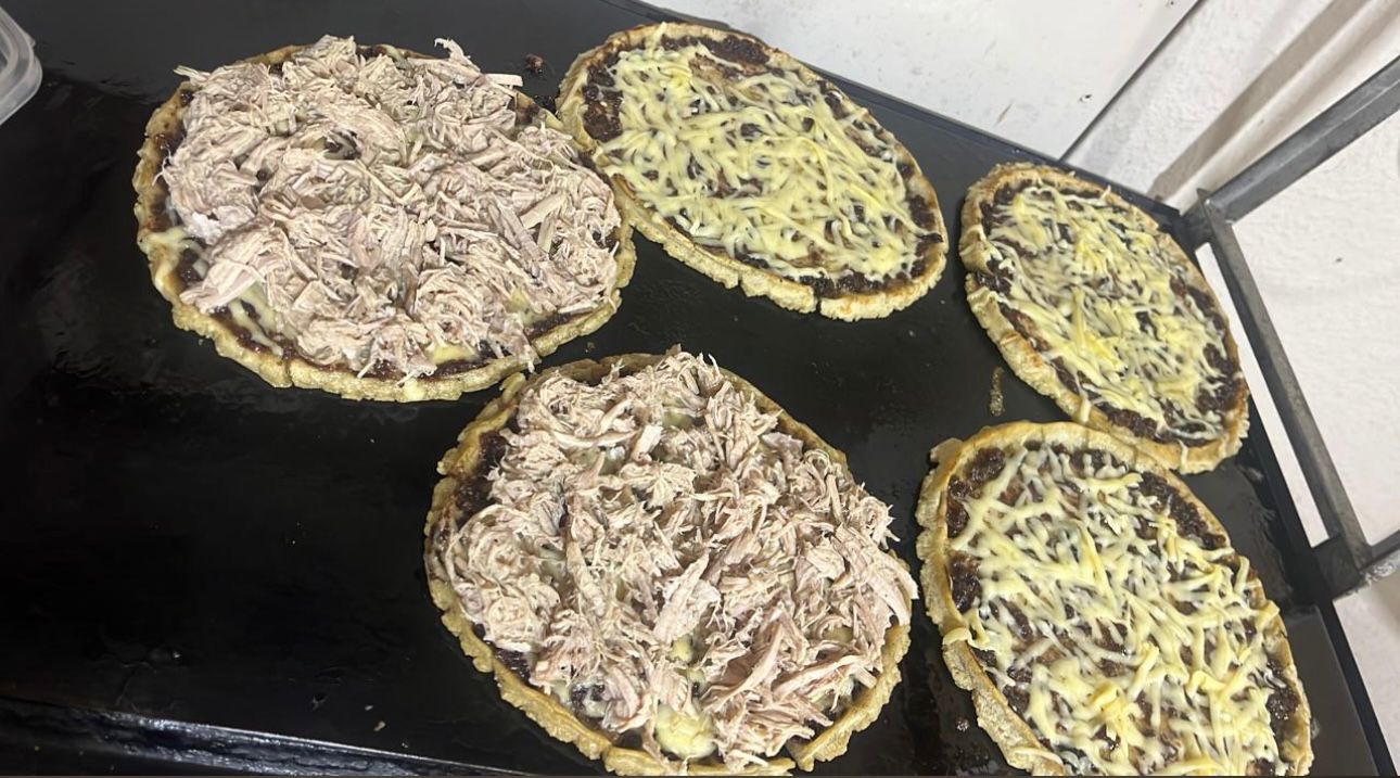 Sopes La Mejor