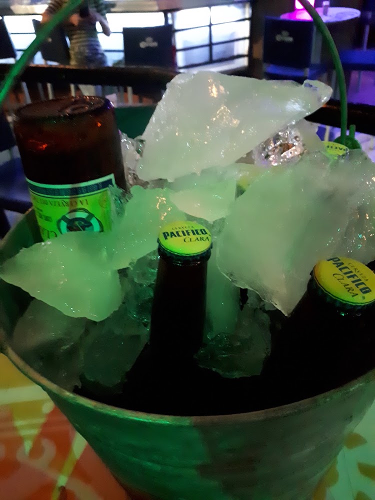Tony's Terraza Bar&Grill