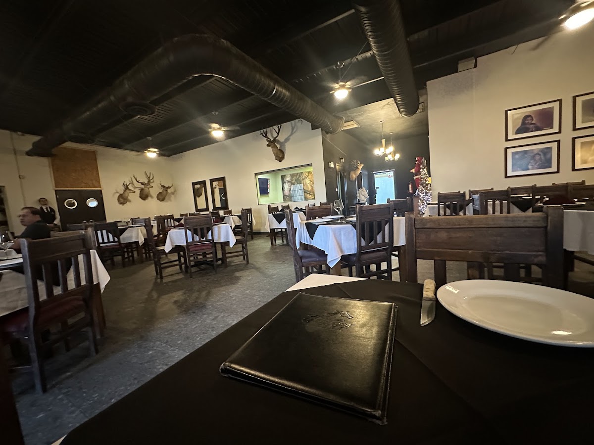 El Bronco Steak House & Bar Los Mochis
